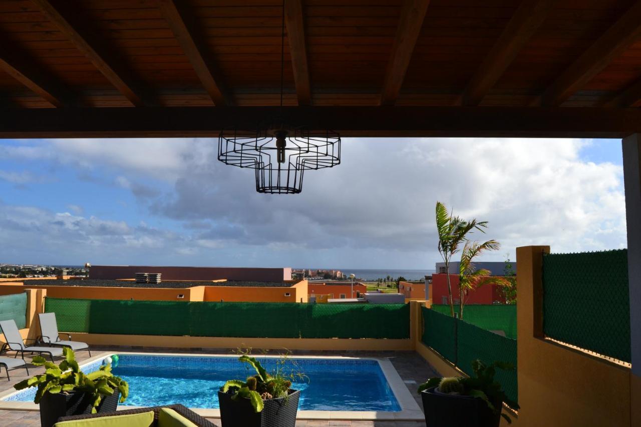 Golf Las Salinas Villa Carlotta With Private Heated Pool With Additional Cost Caleta De Fuste Exterior foto